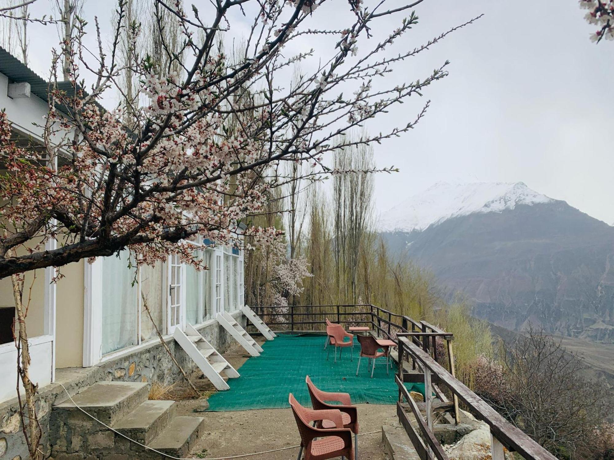 Venus Mountain Resort, Hunza Karimabad  ภายนอก รูปภาพ
